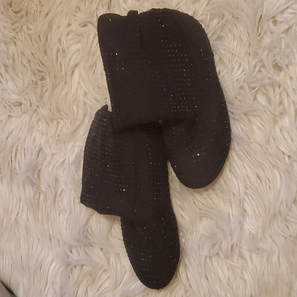 Kids boots Sz 1 Rerort